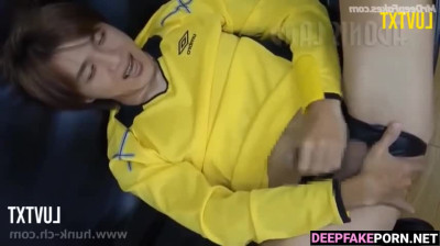 Fake Haechan jerking off in sport suit - 해찬 딥 페이크 비디오