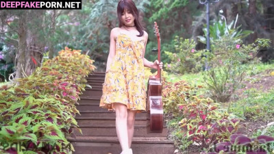 DeepFake tape of dancing petite Angelababy = 智能換臉 裸體 楊穎