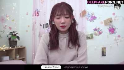 Stranger playing with her cute nipples / (Taeyeon pov fakeapp) 少女時代 本物の偽物