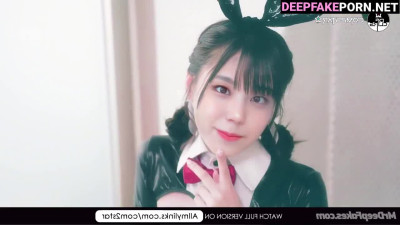 Babe loves playing with his cute cock - Yeji face swap (예지 있지)