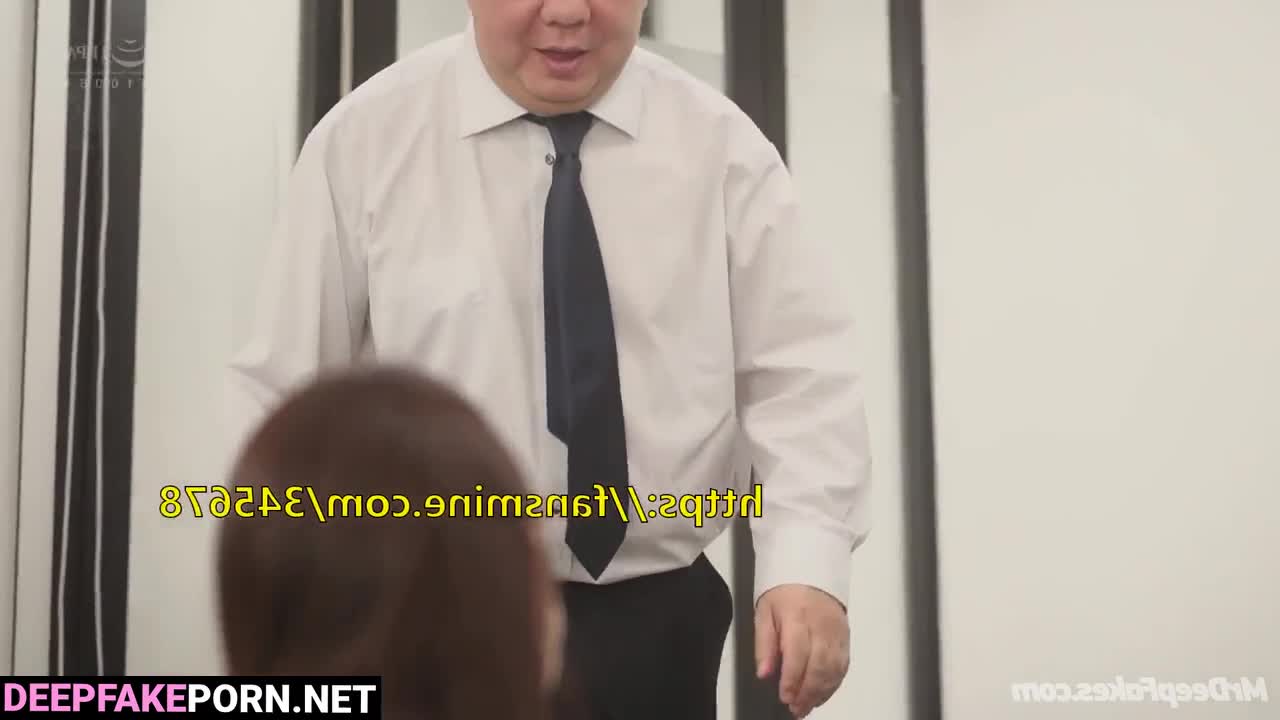 Watch Obedient secretary is going to satisfy her boss - Jiang Shuying 江疏影 網紅 ai Deepfake Porn Videos | xDeepFade.