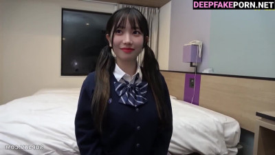 Man in fetish mask fucked young Karina - fakeapp // 카리나 에스파