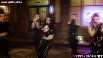 Girl from ITZY band show how they spend their free time with guys 있지 PMV 가짜 포르노 fake porn