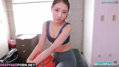 Sex in the gym locker room is a good idea, Yuna (유나 있지) deepfake erotic