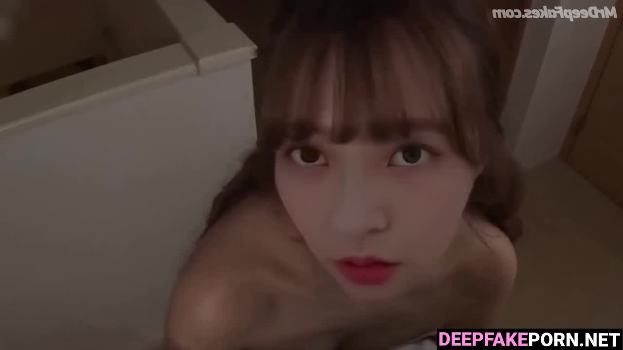 Watch Sweet girl fucks like a bitch - fake Lin Xiang (林襄 深度伪造色情片) Deepfake Porn Videos | xDeepFade.