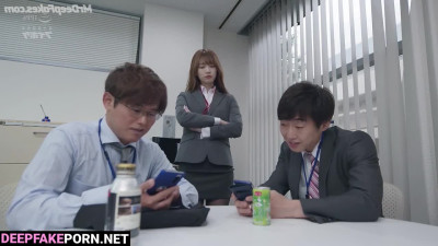 Hot Park Shin-hye was fucked in outerwear, fake - 박신혜 섹스 장면