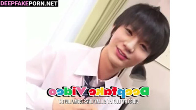 Sweet gay Jeno licking dildo on camera - fake // 엔시티 얼굴 교환