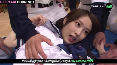 Boys licking her pussy in turns - Minju sex tape / アイズワン セレブのセックス