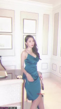 Glamour babe Yang Mi showed fans her sexy body, real fake (杨幂 人工智能场景)